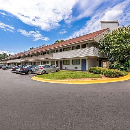 Econo Lodge Charlotte Airport エクステリア 写真