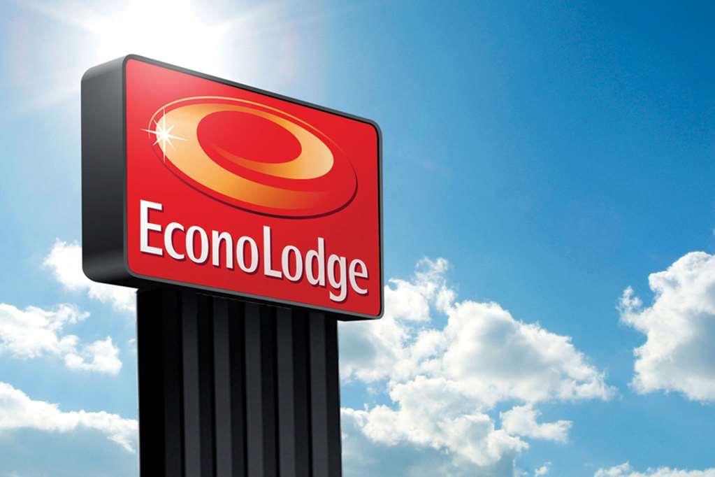 Econo Lodge Charlotte Airport エクステリア 写真